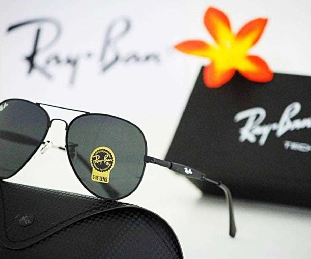 New Fashion Arrival Black & Black 3517 Oval Trendy Hot Favorite Master Pcs Sunglasses For Everyone.