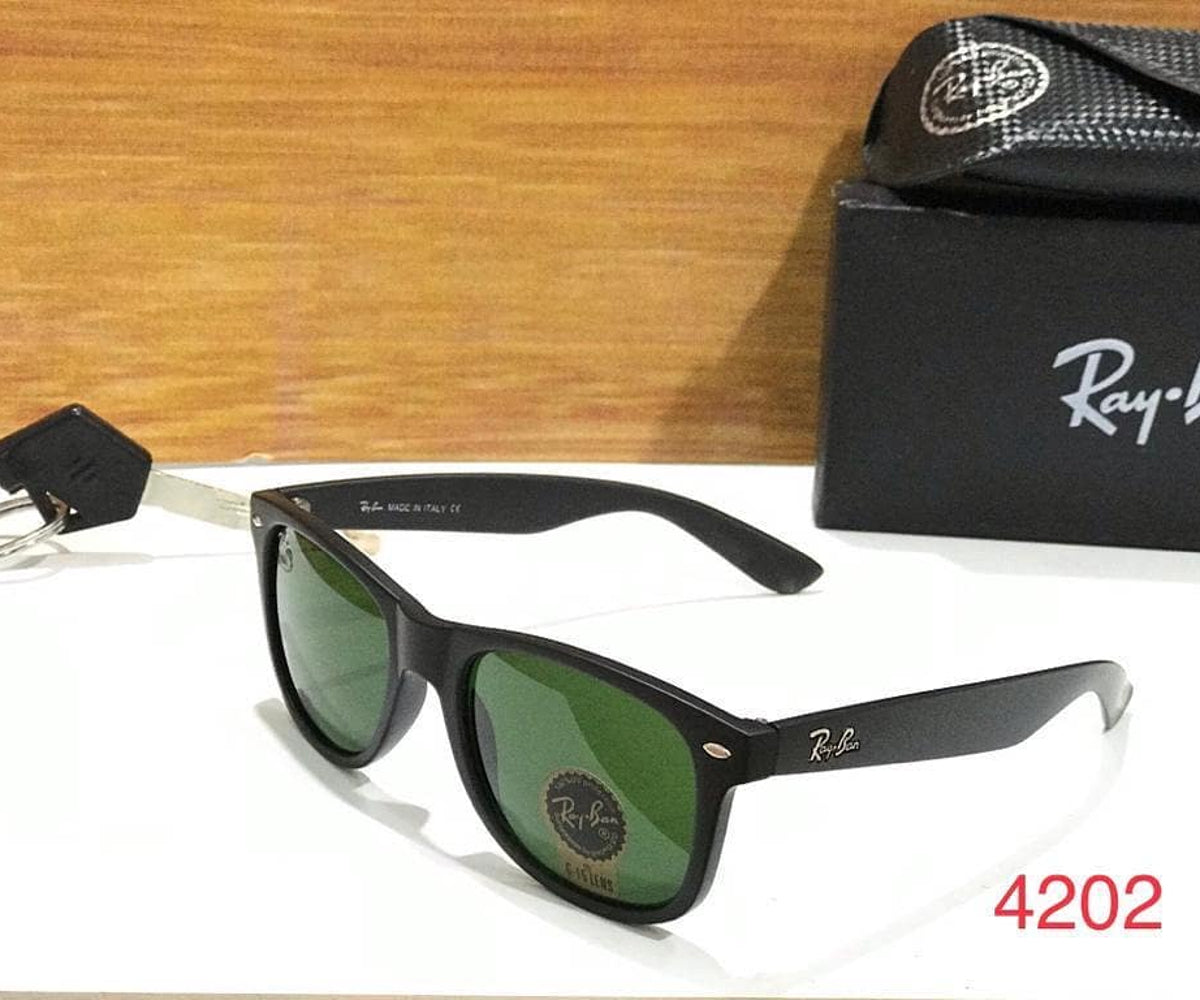 New Stylish Green 2140 Wayfarer Style Master Pcs Sunglass For Unisex